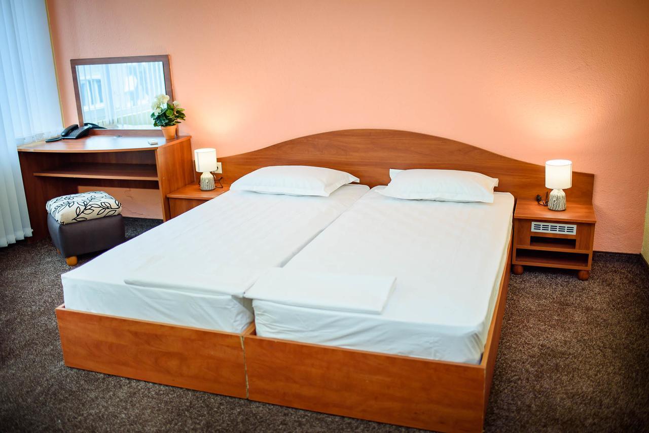 Family Hotel Varna Extérieur photo